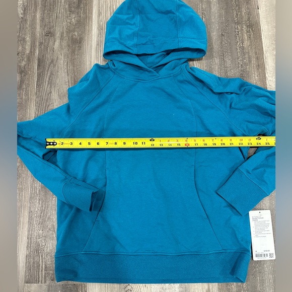 NEW with tags Lululemon Scuba Pullover Heathered Blue Lagoon - Picture 4 of 12